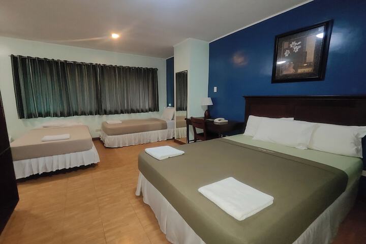 Room 15 of 31