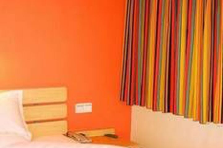 Room 20 of 24