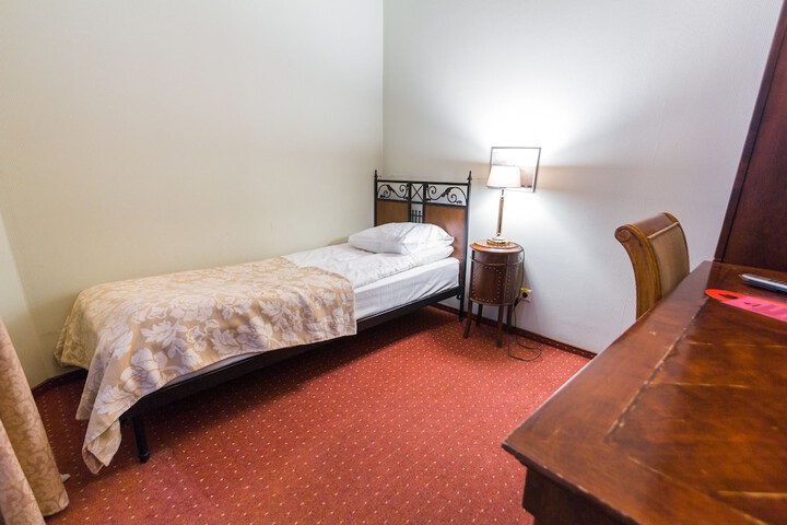 Room 23 of 131