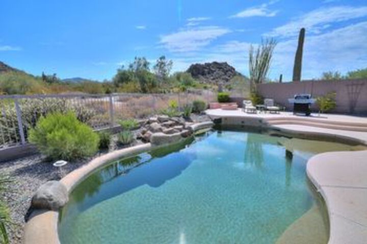 Pool 14 of 16