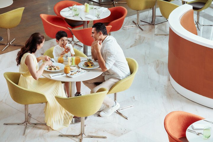 Breakfast/Coffee Service 98 of 154