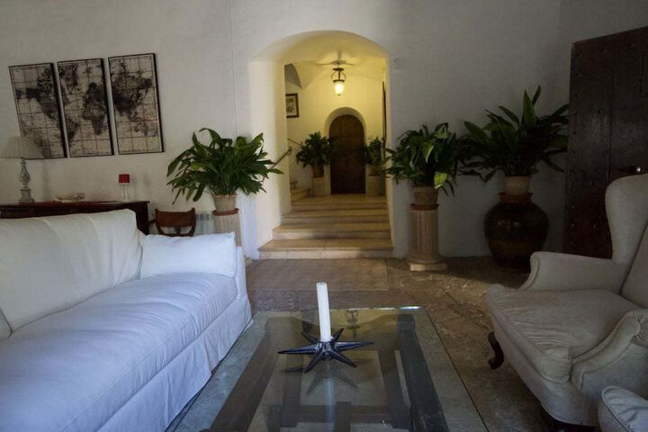 Hotel Interior 7 of 60