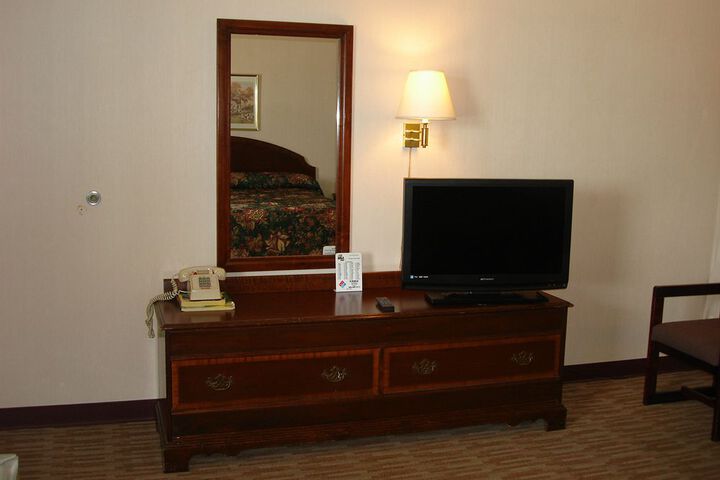Room 16 of 20