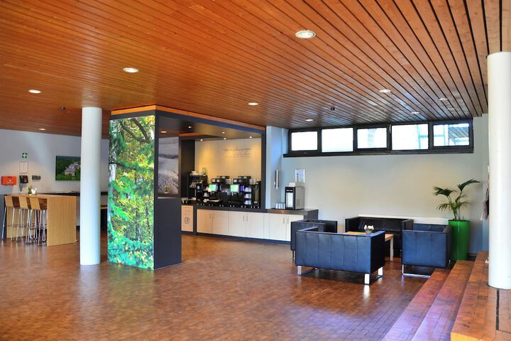 Reception hall