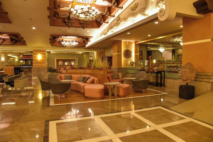 Lobby Photos