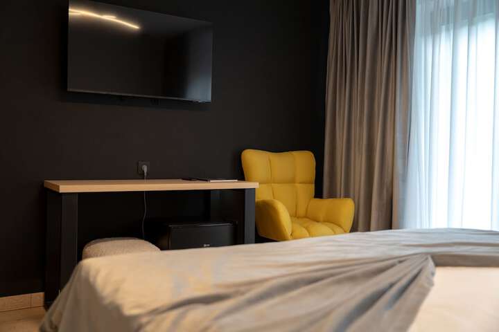 Room 5 of 51