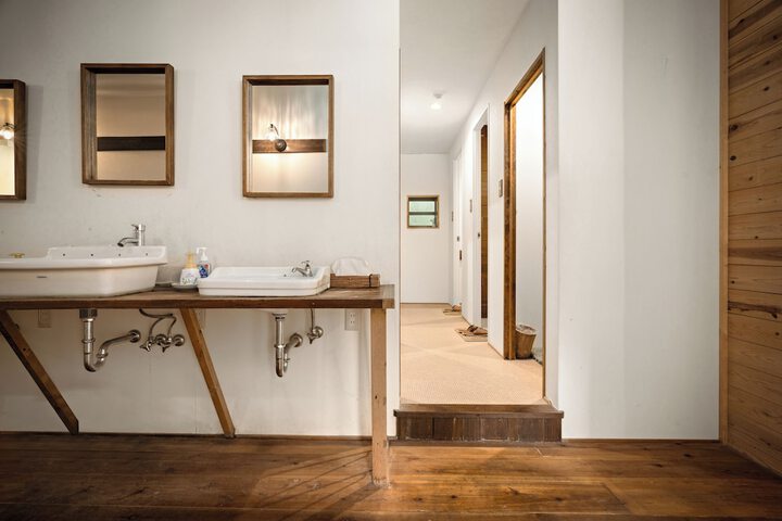 Clean Restrooms