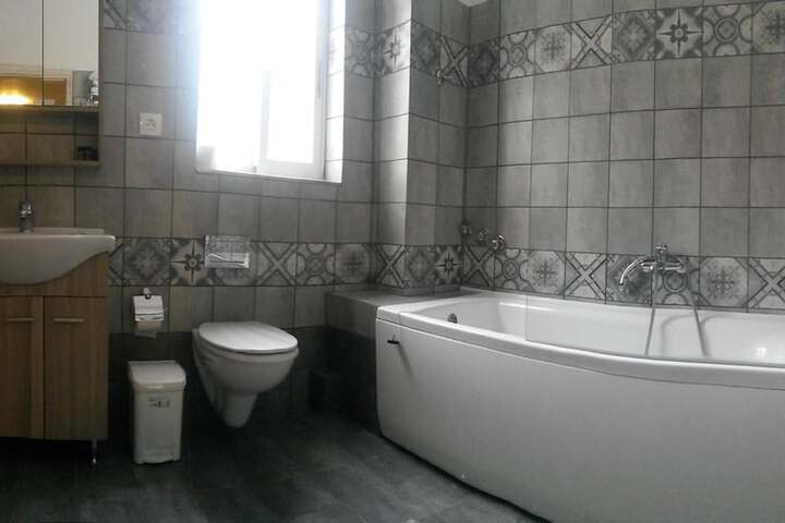 Bath Photo