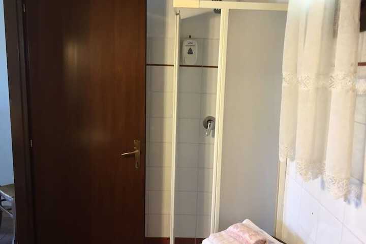 Room 48 of 78