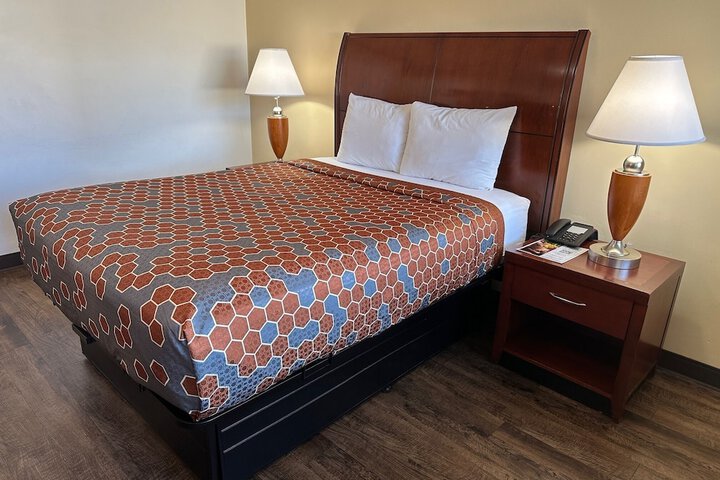 Room 5 of 21