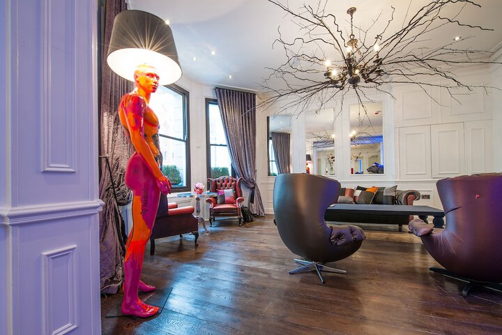 Hotel 2 of 81
