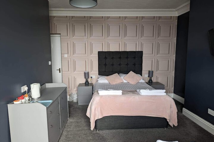 Room 25 of 54