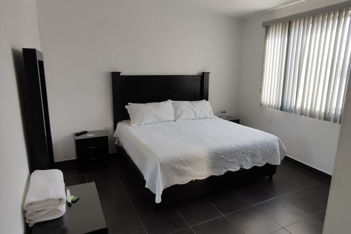 Room 9 of 22