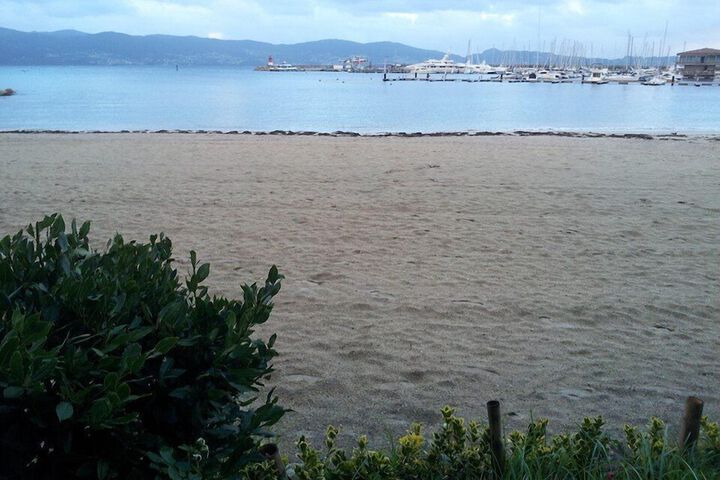 Beach 27 of 45