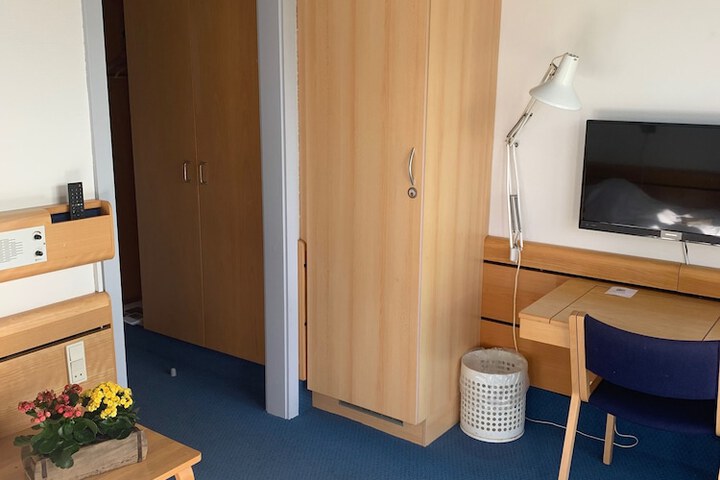 Room 9 of 53