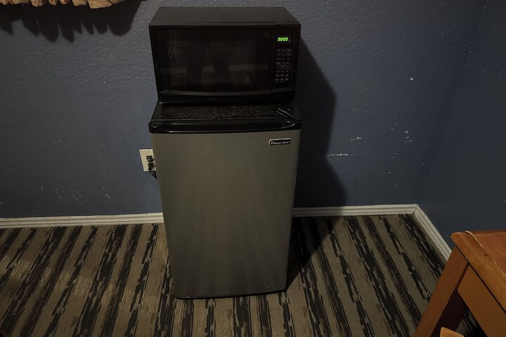 Room 9 of 22