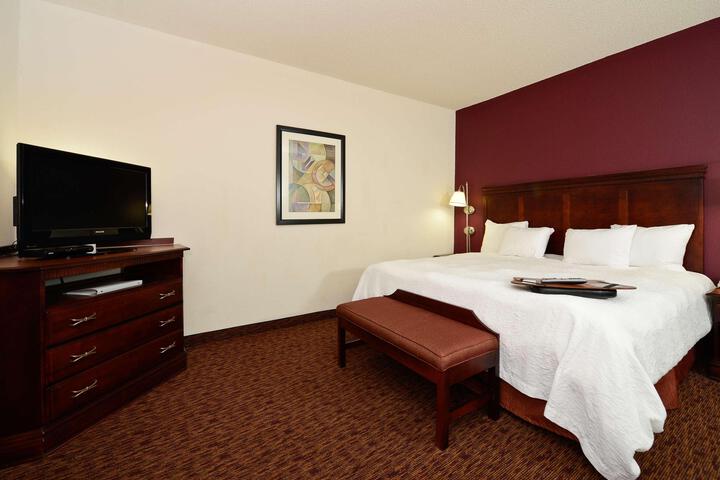 1 King Bed (17 of 22)