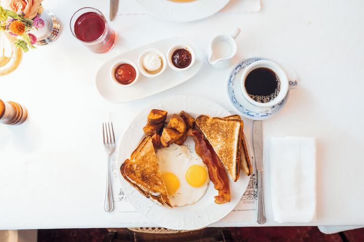 Breakfast meal