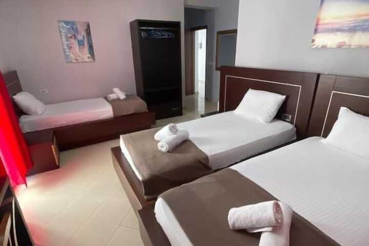 Room 28 of 88