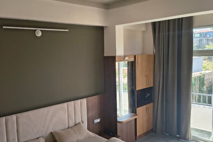 Room 46 of 72