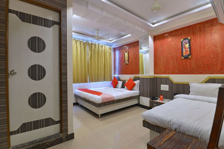 Room 15 of 20