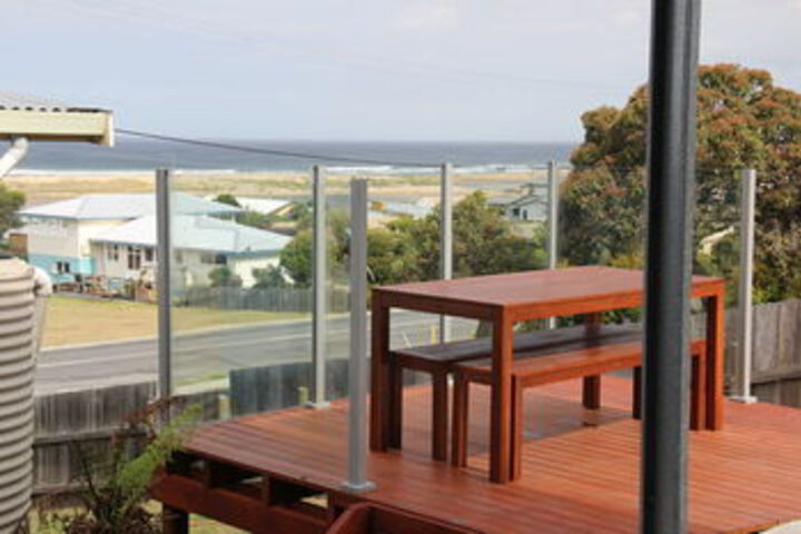 Sundeck 2 of 13