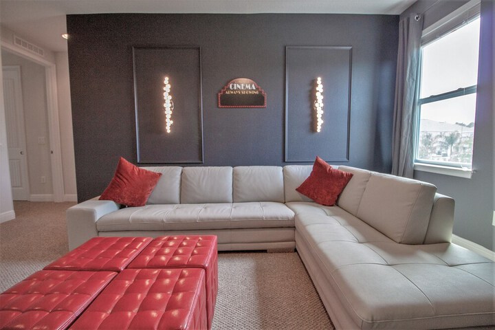 Room 44 of 70