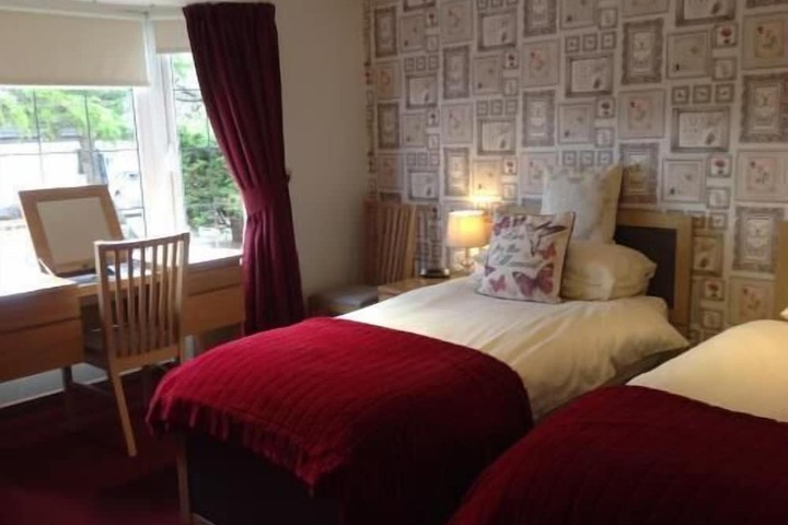 Room 10 of 44