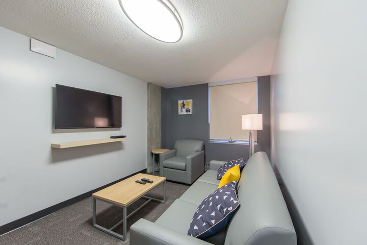 Room 52 of 81