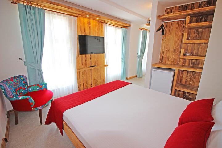 Room 29 of 61