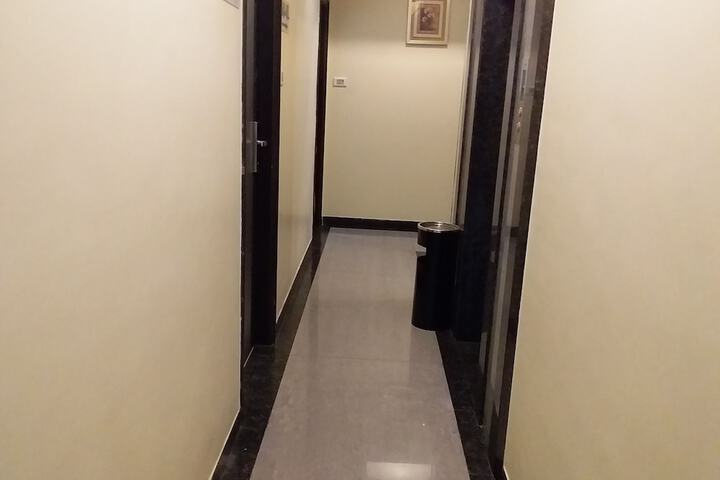 Hotel 32 of 32
