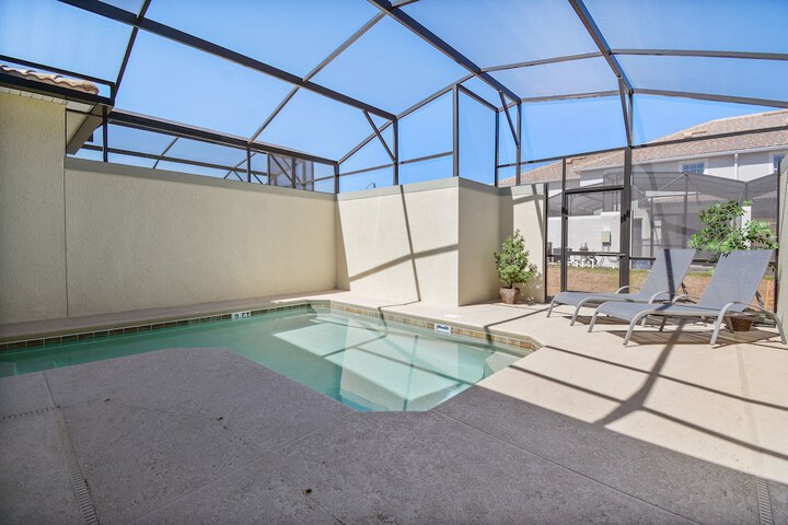 Pool 24 of 27