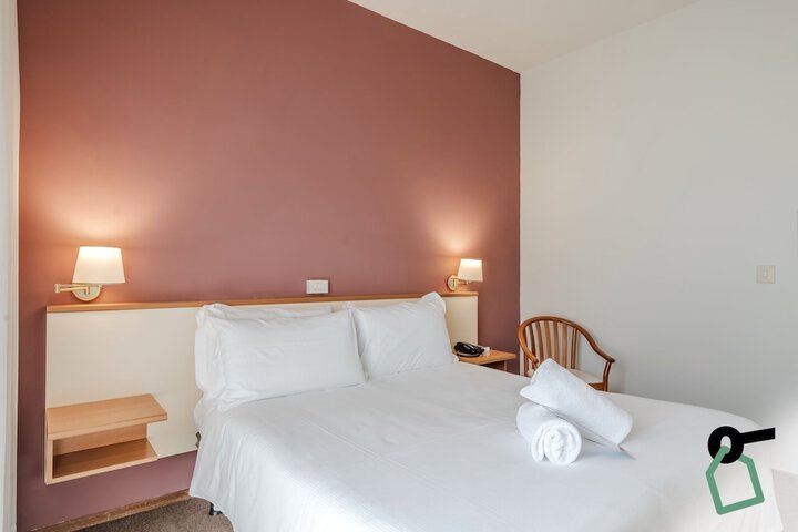 Room 10 of 51