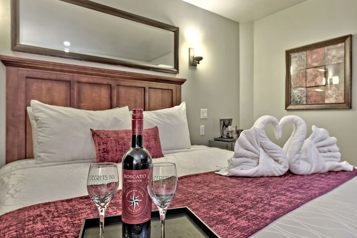 Standard | King Bed (21 of 36)