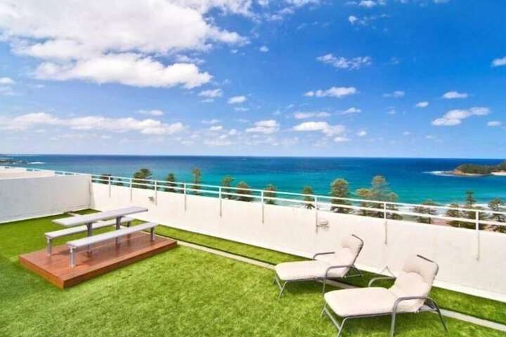 Terrace/Patio 7 of 12