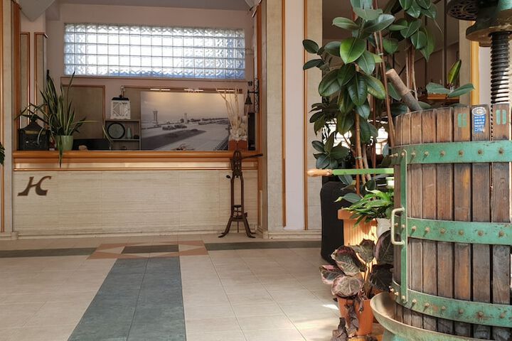 Hotel Interior 3 of 73