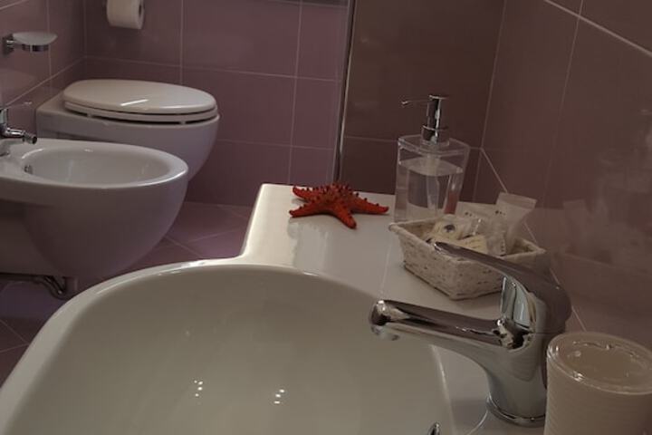Room 15 of 80