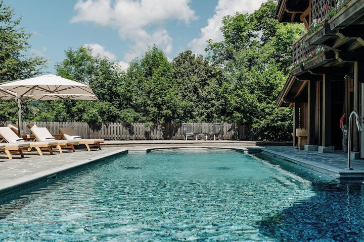 Pool 59 of 113