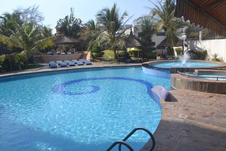 Hotel Pool