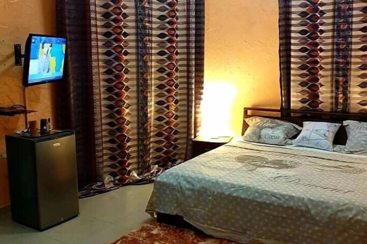 Room 6 of 29