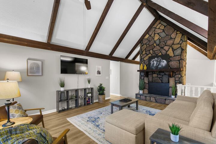 Room 15 of 26