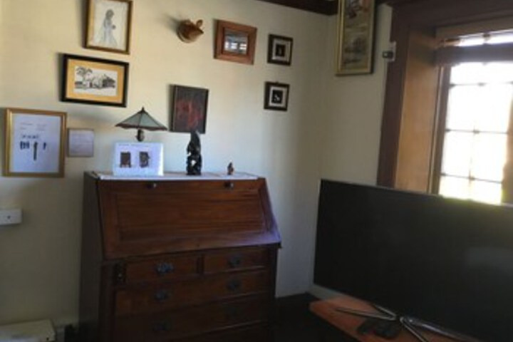 Room 120 of 180
