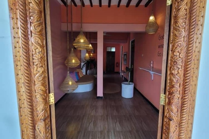 Hotel 76 of 80