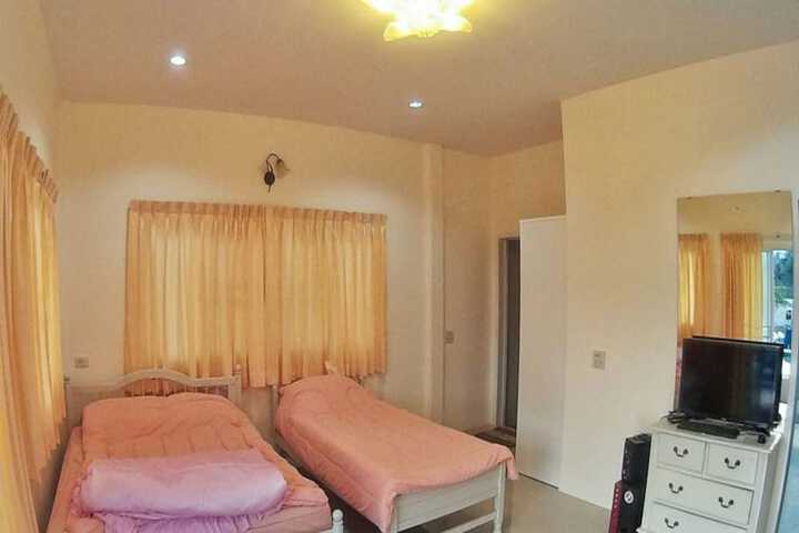 Room 3 of 14