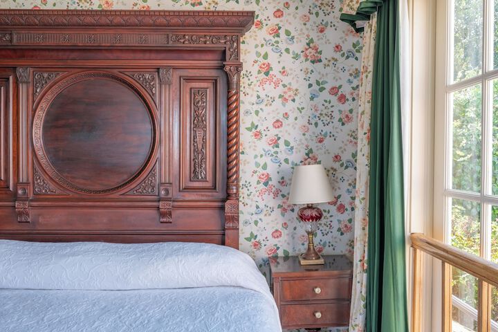Room 65 of 111