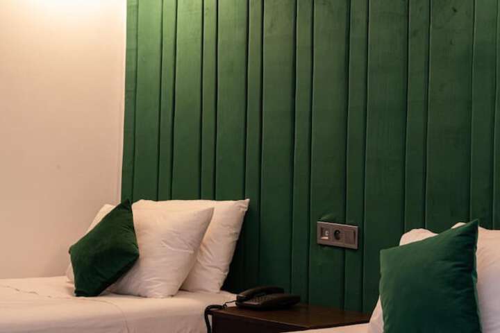 Room 15 of 45