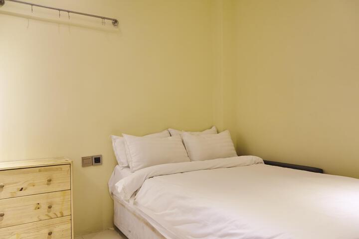 Treatment Room Pic