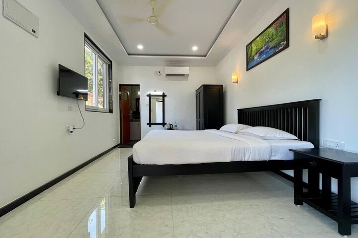 Room 25 of 69