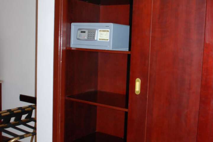 Room amenity
