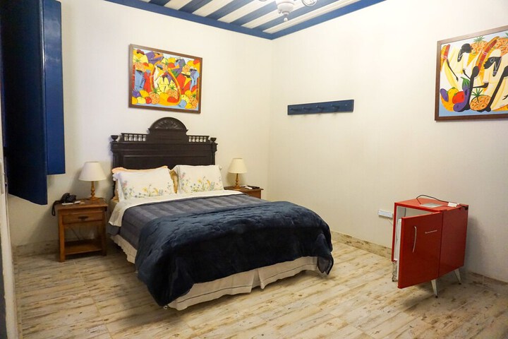 Room 12 of 81